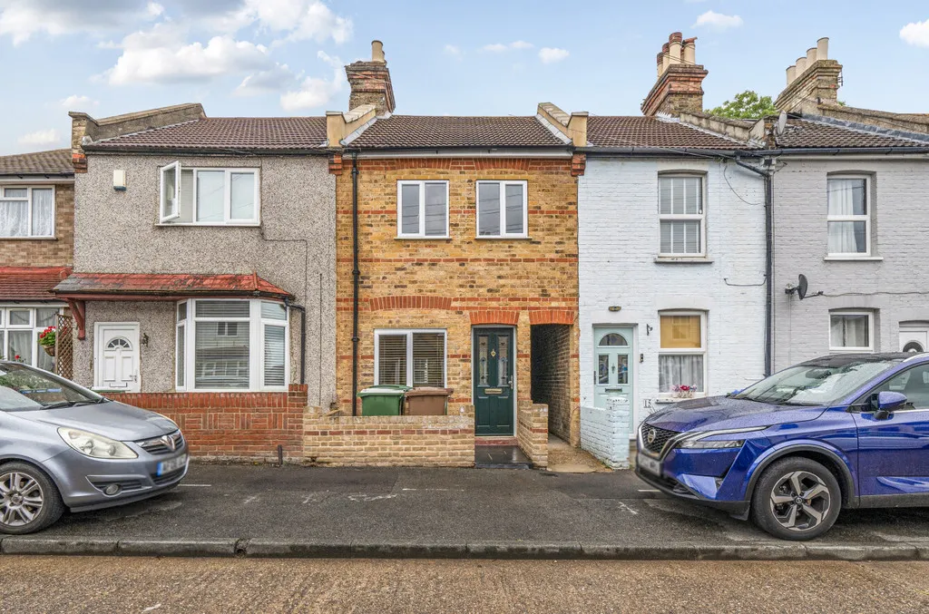 3 bed house for sale — Suffolk Road, Sidcup, DA14 5DD