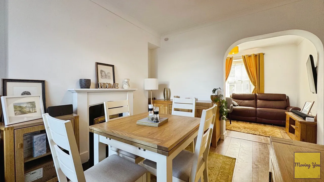 Bryngwyn Road, Llanelli, Carmarthenshire, SA14, photo 5