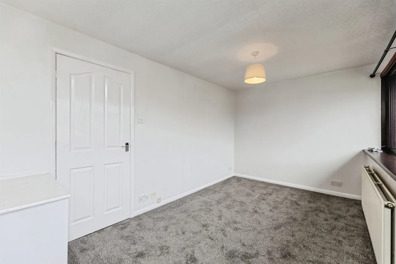 Syke Close, Tingley, WF3, photo 11
