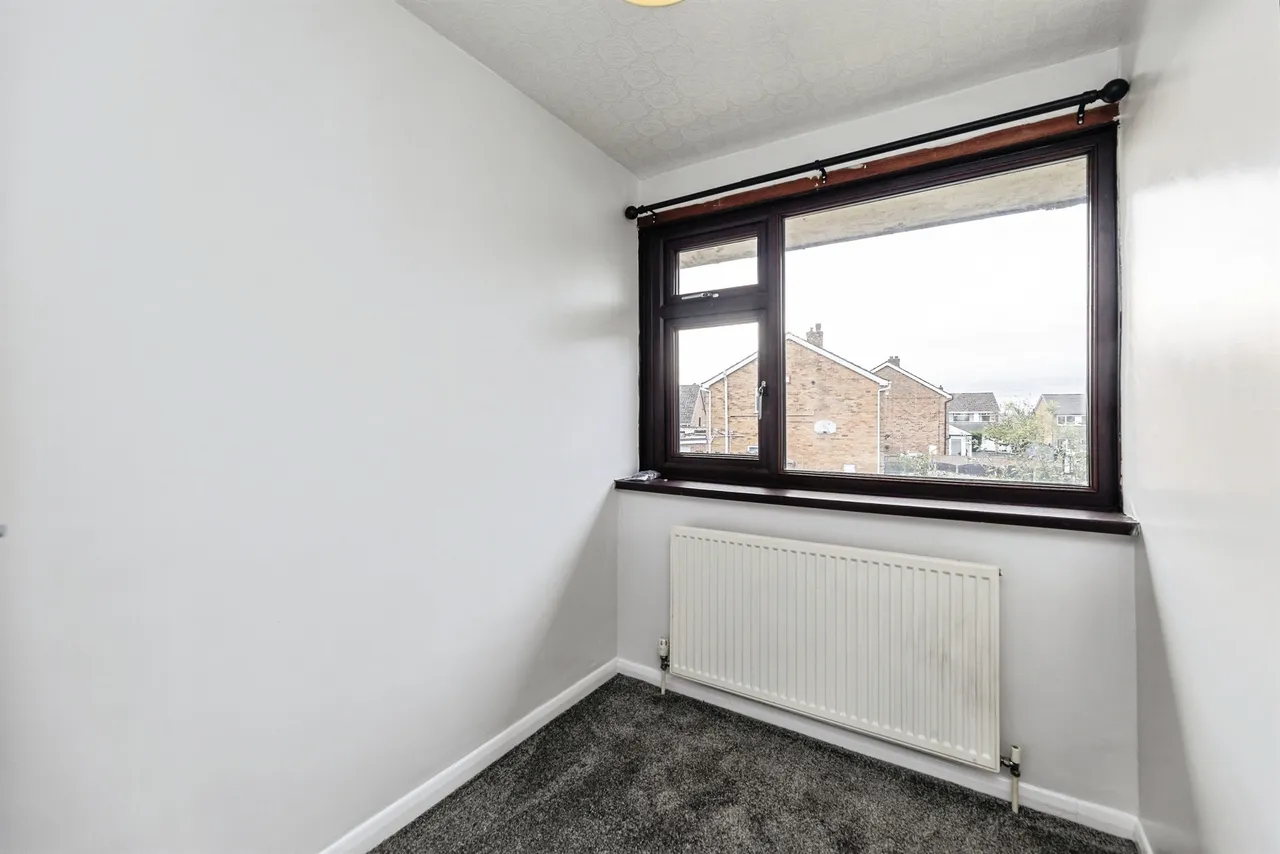 Syke Close, Tingley, WF3, photo 14