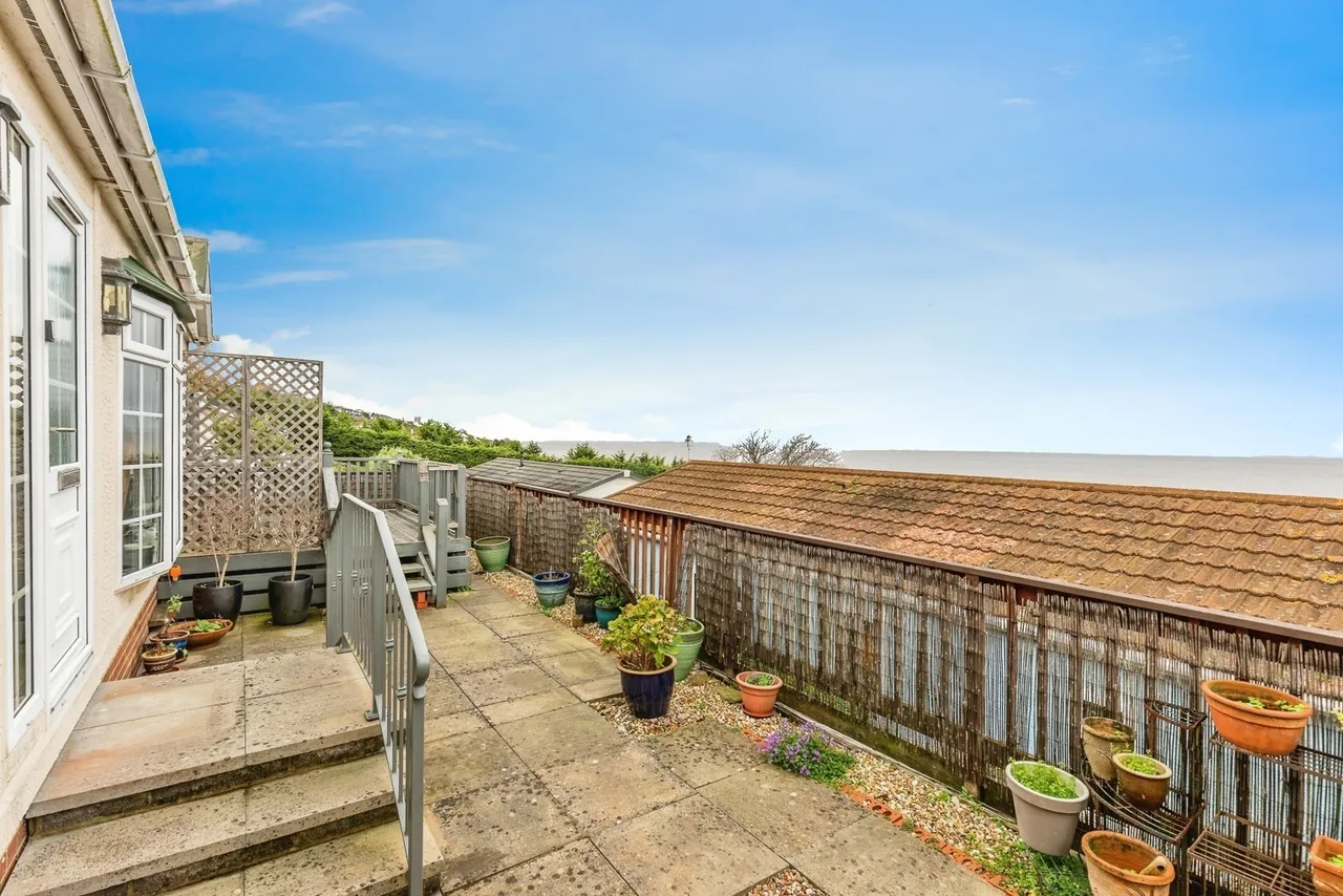Two Acres Park, Clevedon, BS21, photo 10