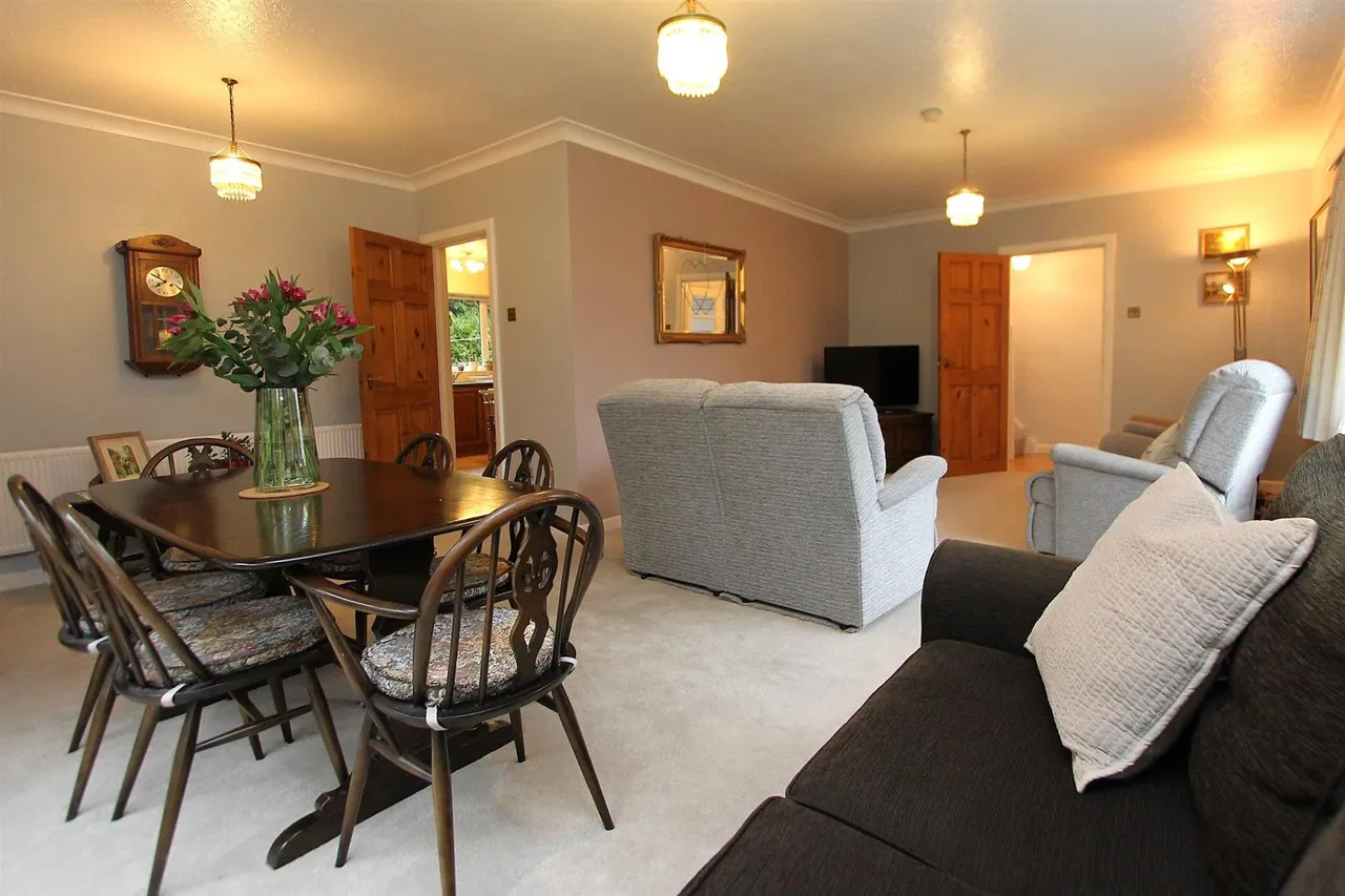 Chaddesley Road, Kidderminster, photo 8