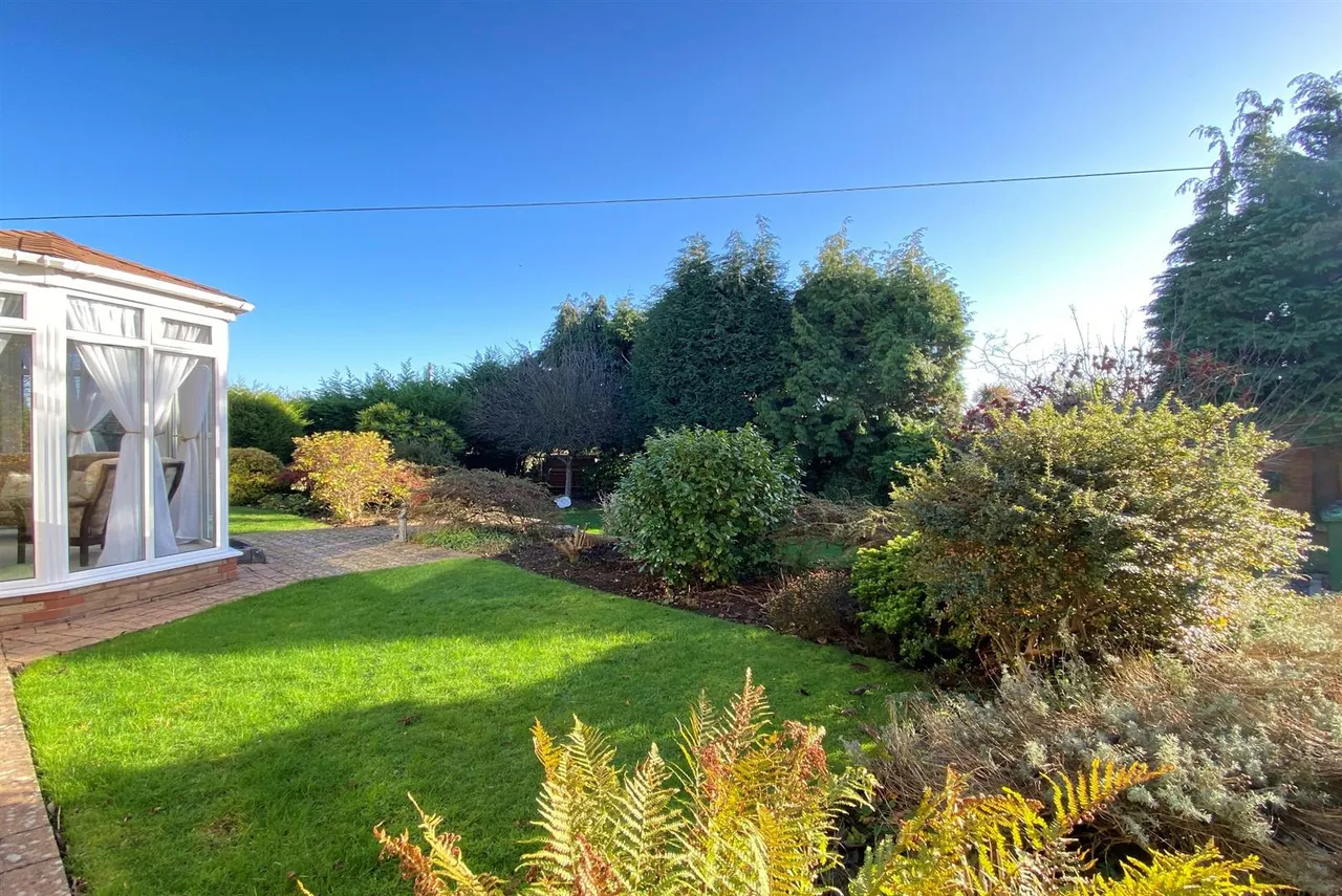 Chaddesley Road, Kidderminster, photo 22