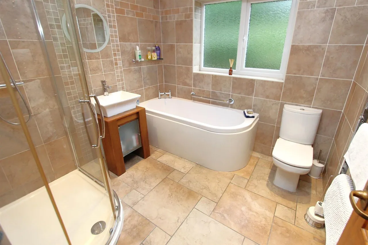 Chaddesley Road, Kidderminster, photo 10