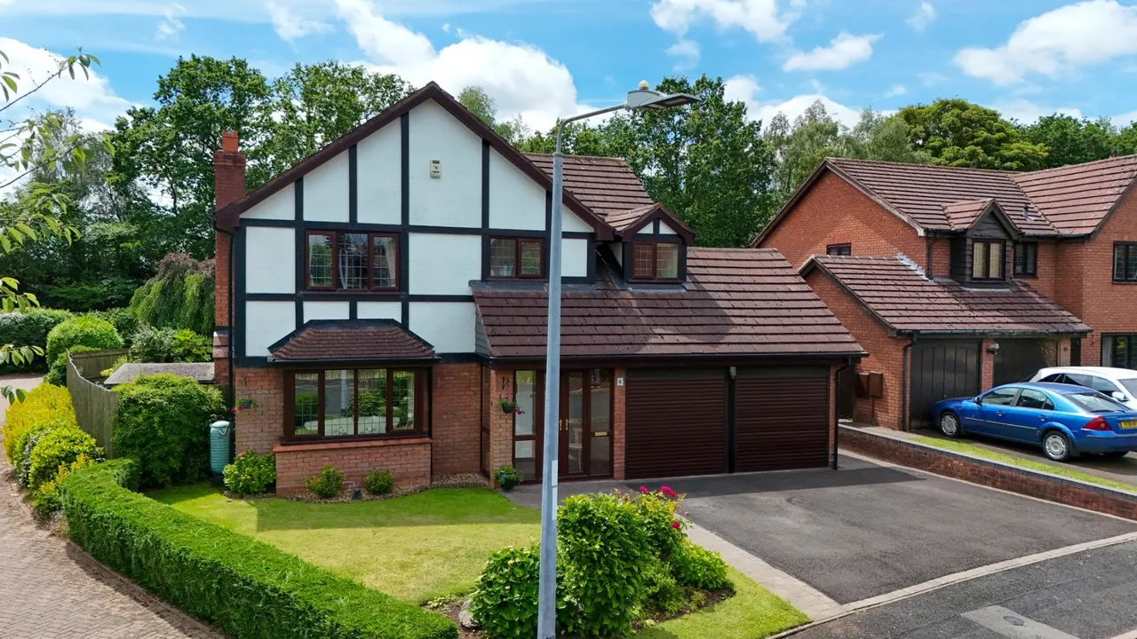 Mclean Drive, Priorslee, Telford TF2 9RT, photo 32