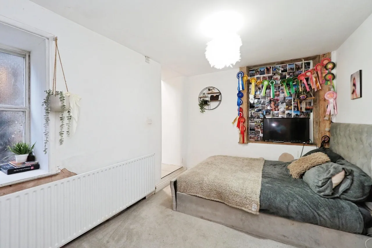 Wellington Street, Matlock, DE4, photo 11