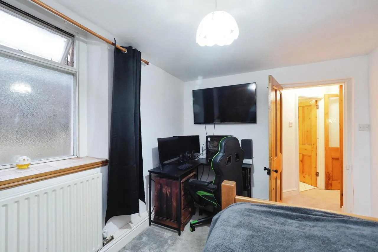 Wellington Street, Matlock, DE4, photo 14