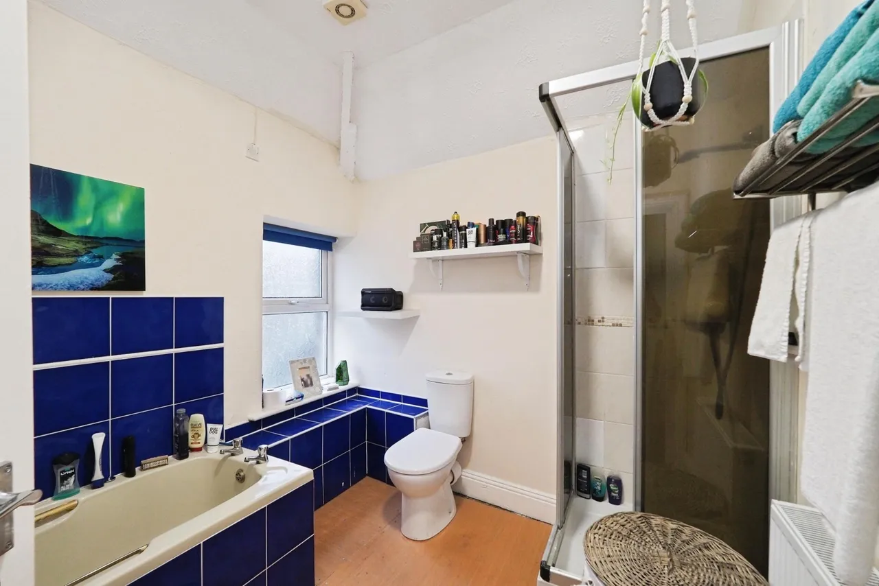 Wellington Street, Matlock, DE4, photo 32