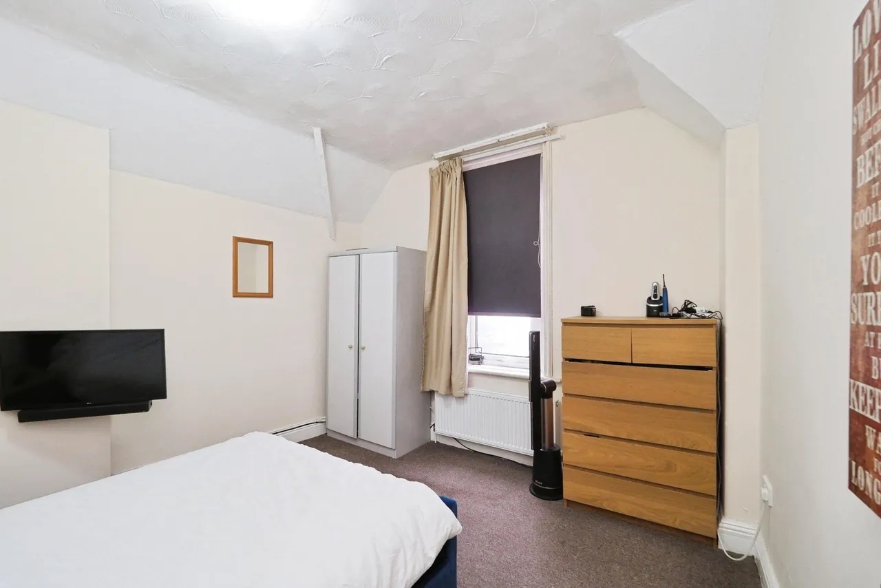 Wellington Street, Matlock, DE4, photo 33