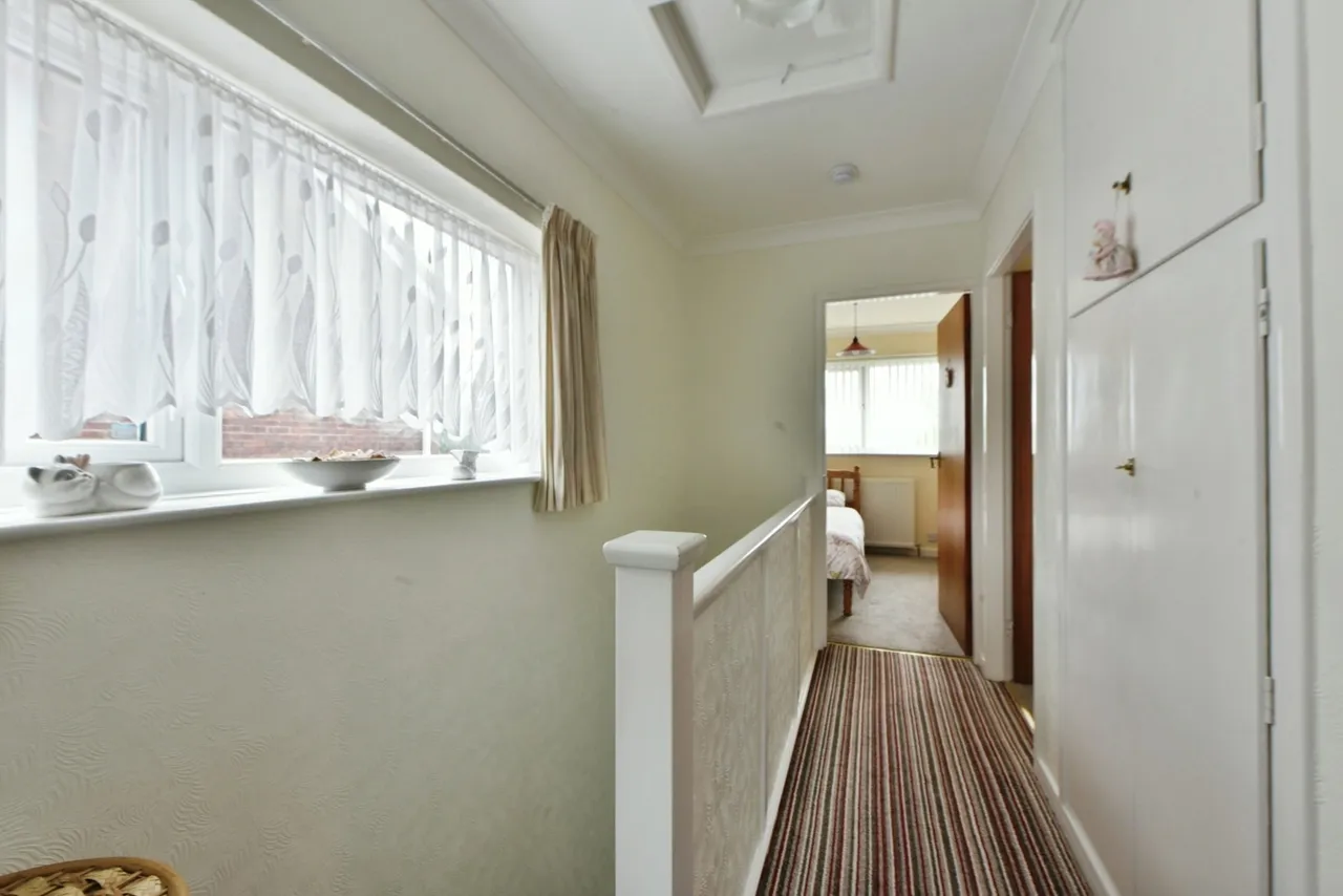 Harrogate Crescent, Burnley, Lancashire, BB10, photo 15