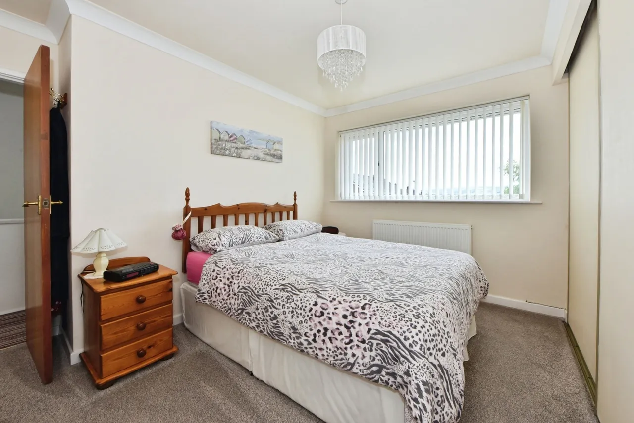 Harrogate Crescent, Burnley, Lancashire, BB10, photo 12