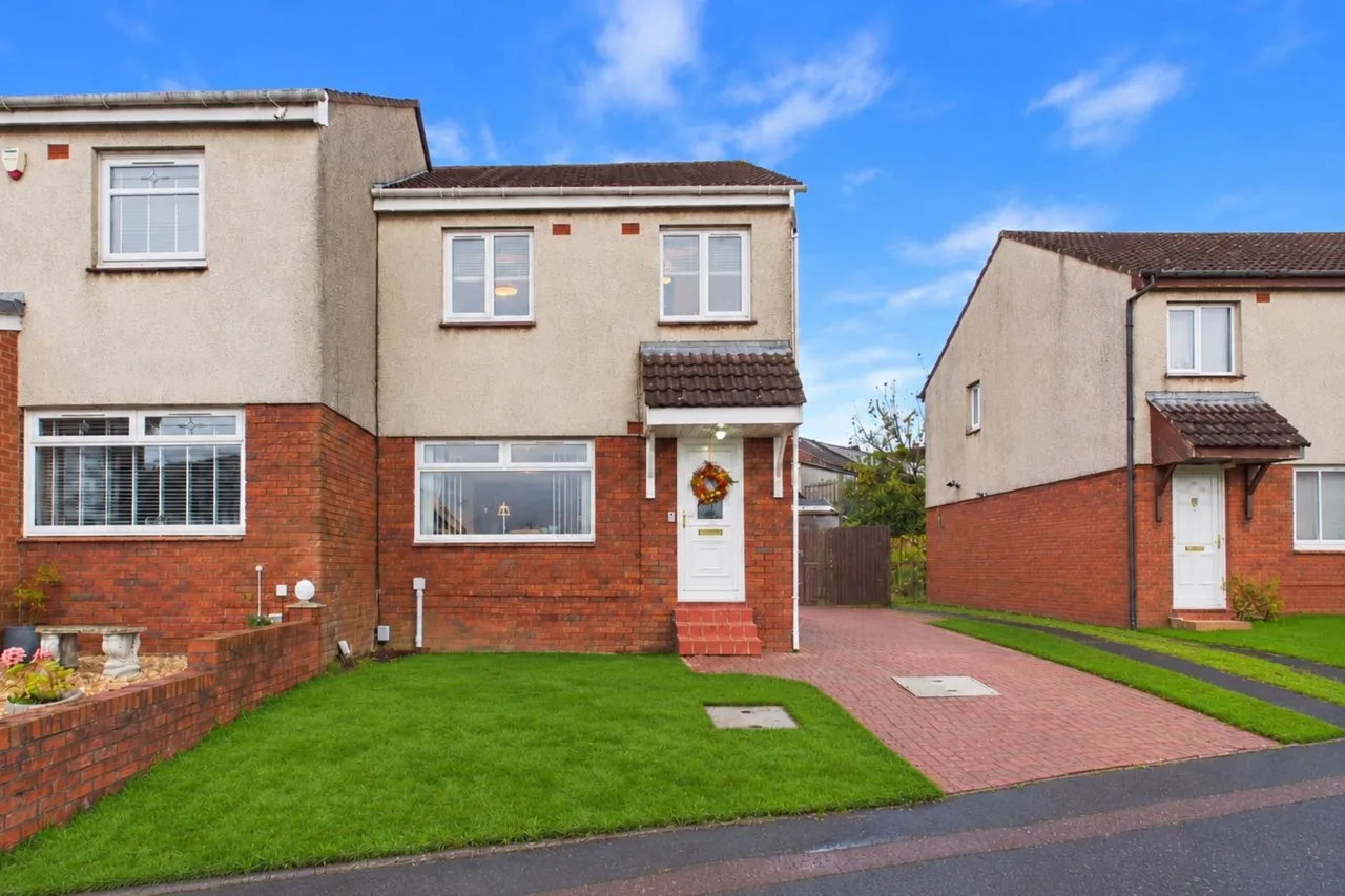 Glen Shee Crescent, Chapelhall, photo 16