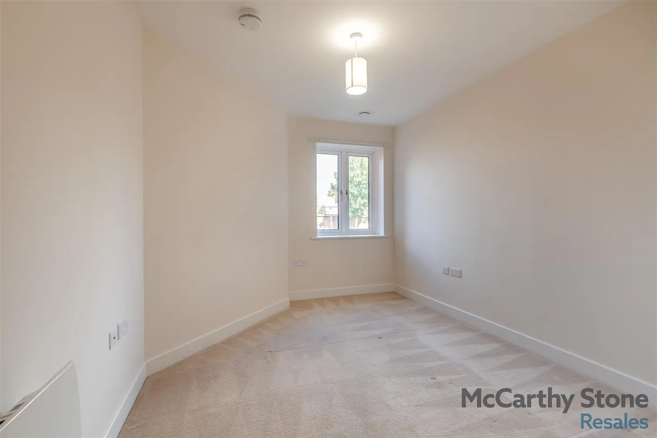 Shortwood Copse Lane, Kempshott, RG23, photo 6