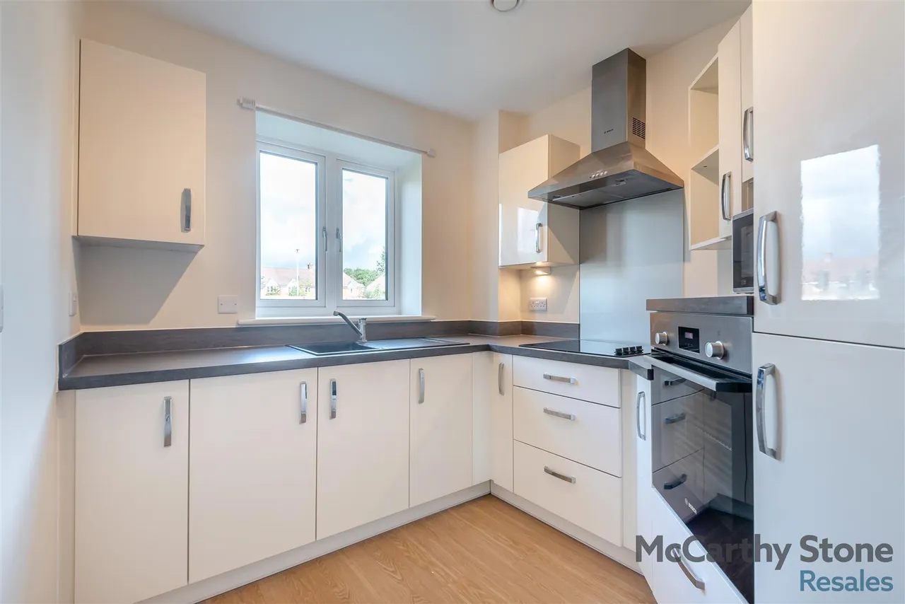 Shortwood Copse Lane, Kempshott, RG23, photo 4