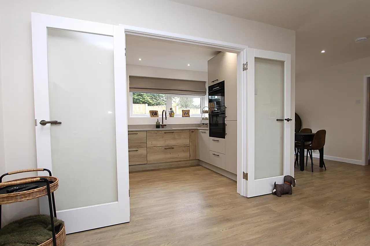 Heathfield Crescent, Kidderminster, photo 6