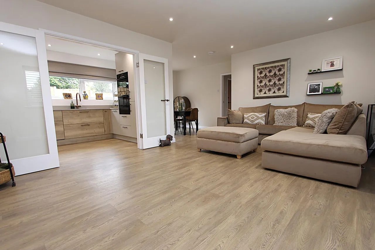 Heathfield Crescent, Kidderminster, photo 7