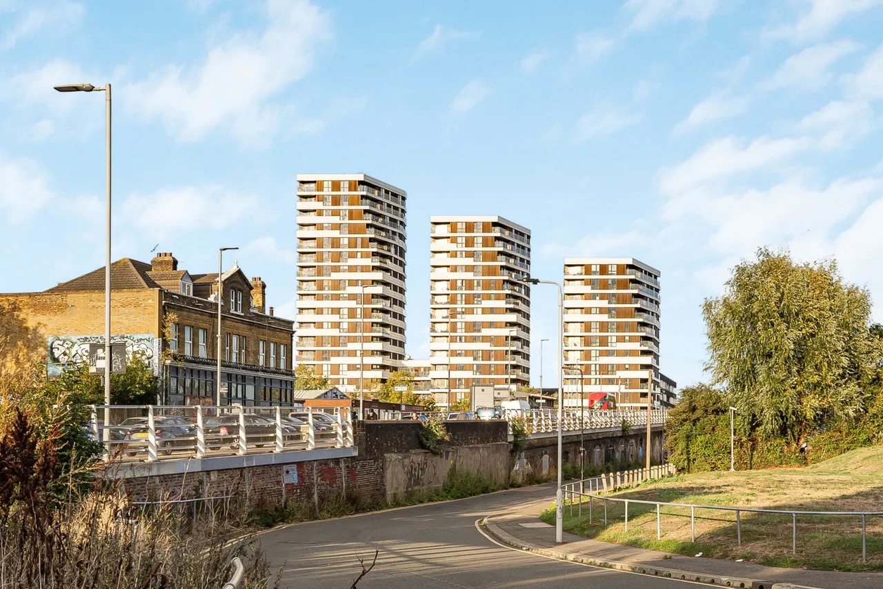 Beck Square, London, E10, photo 24