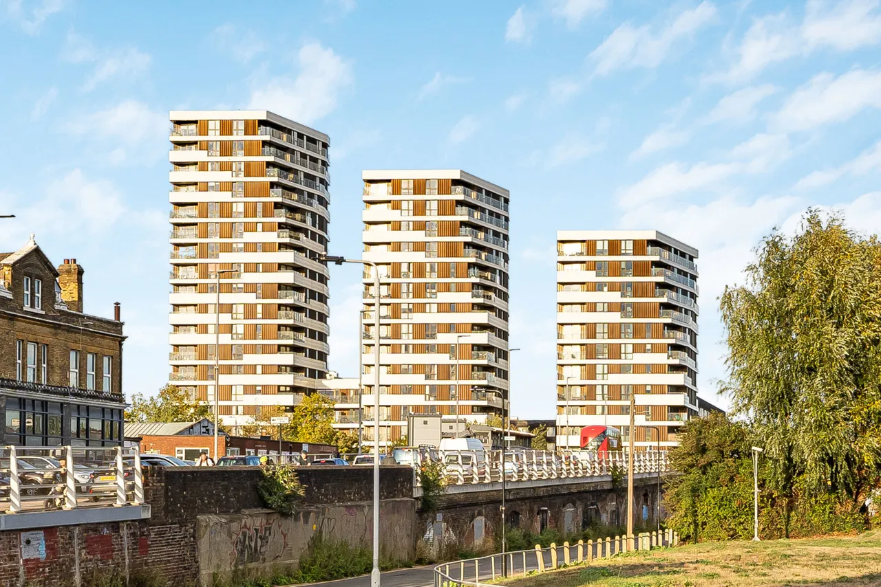 Beck Square, London, E10, photo 25