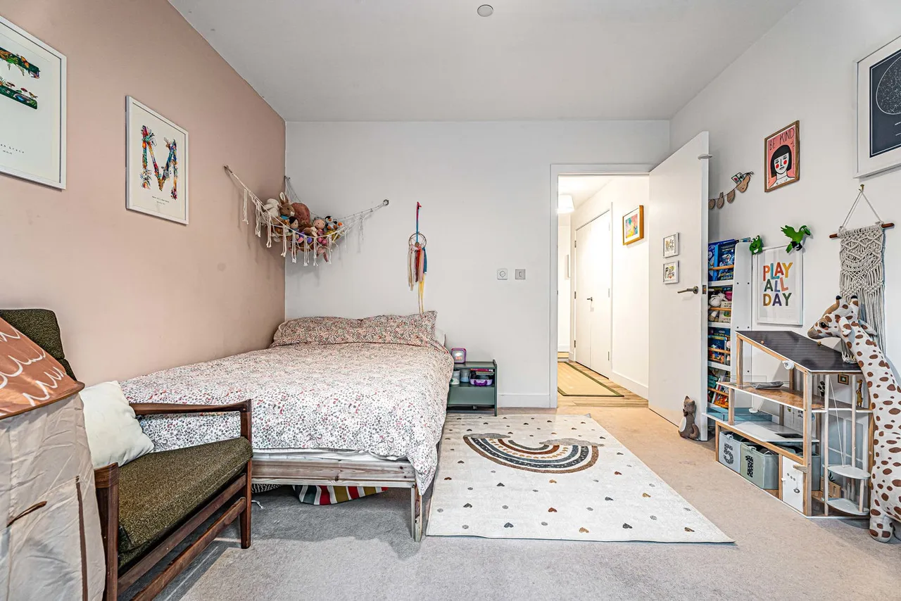 Beck Square, London, E10, photo 18