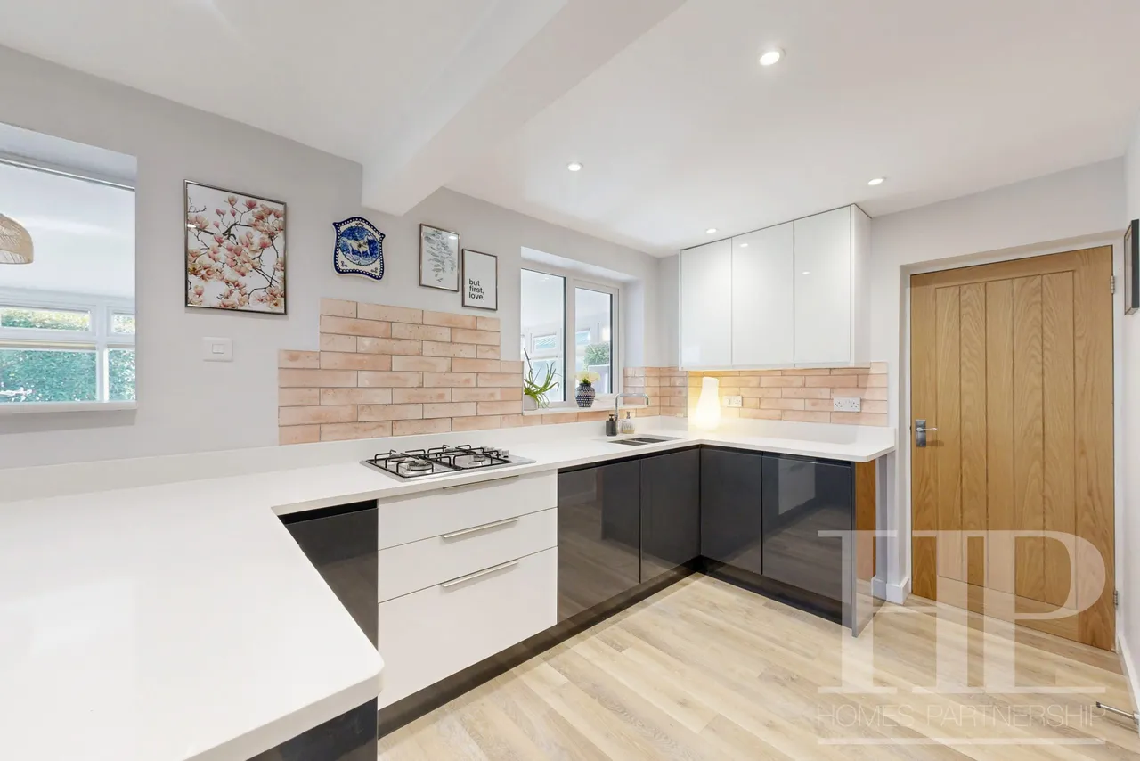 Loxwood Walk, Crawley, RH11, photo 12