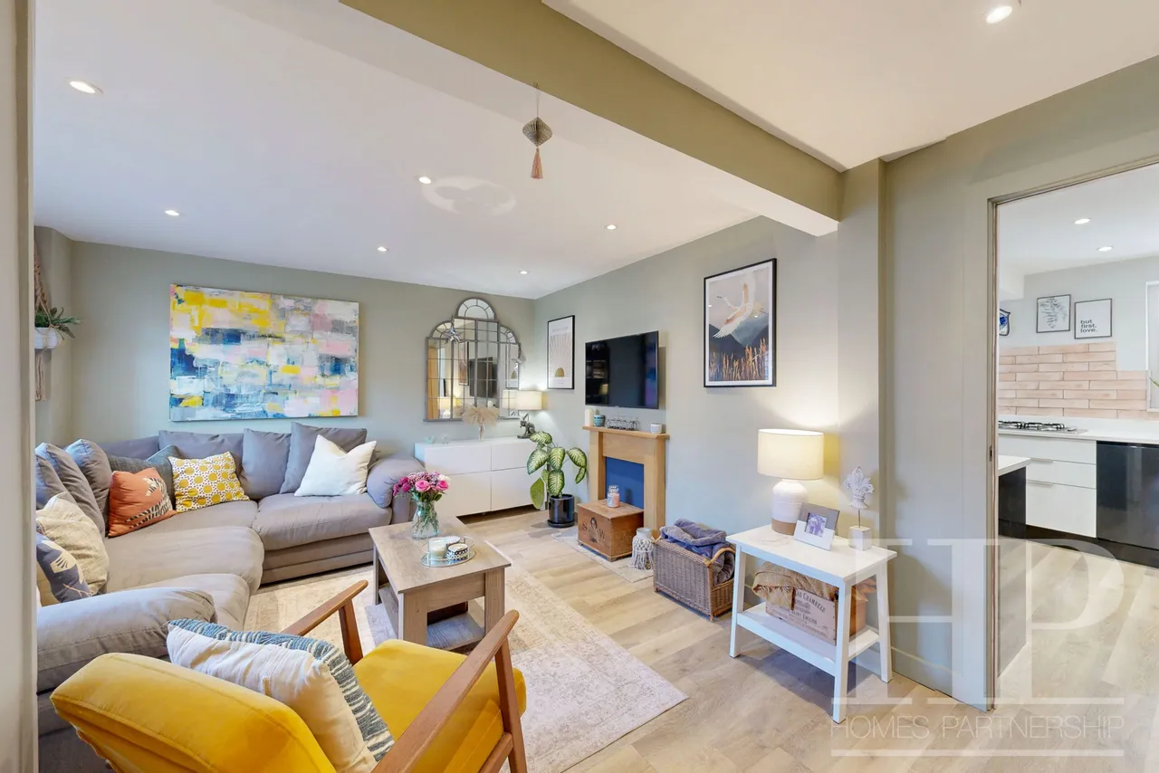 Loxwood Walk, Crawley, RH11, photo 5
