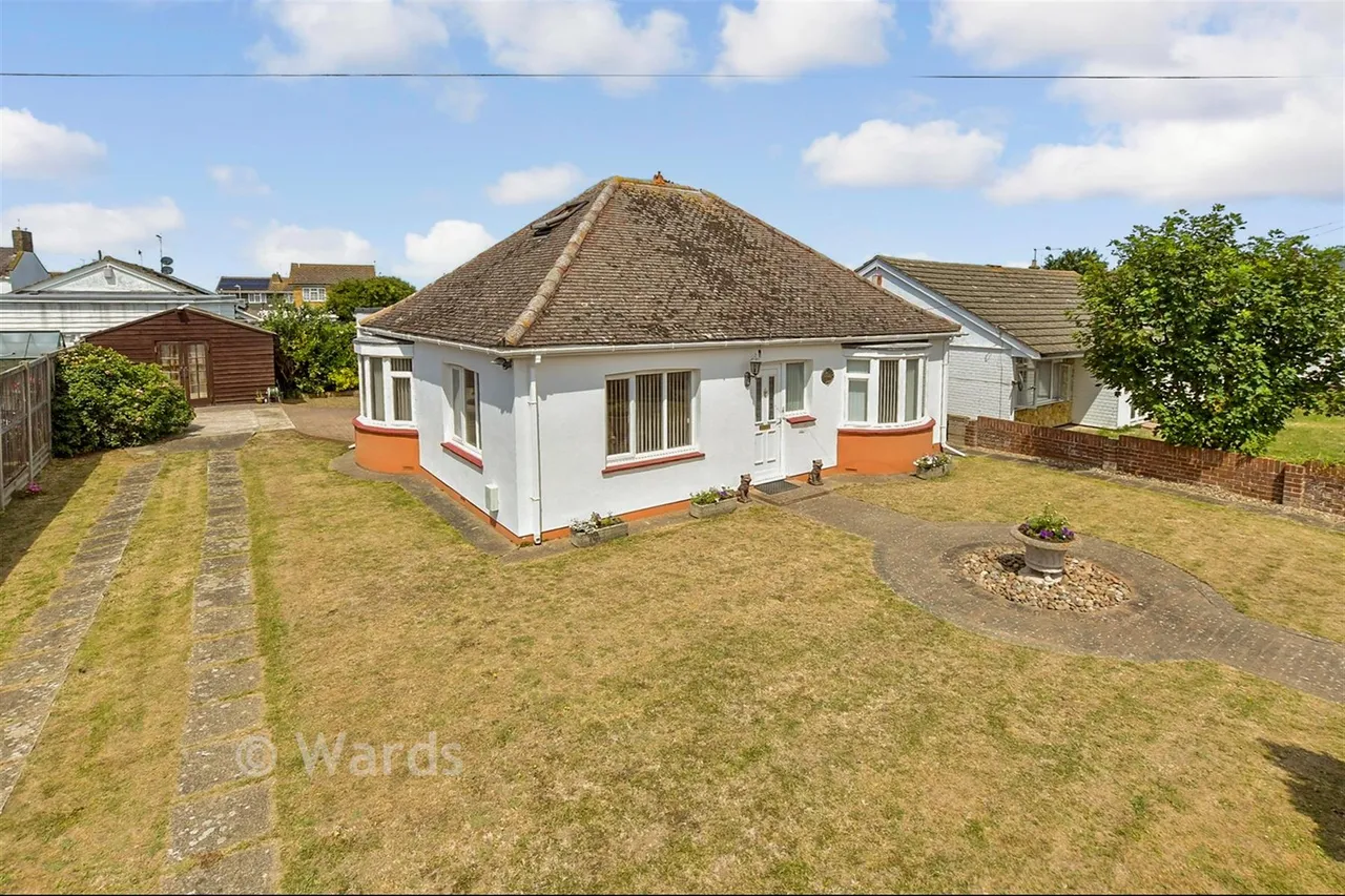 2 bed house for sale, Cross Road, Birchington, CT7