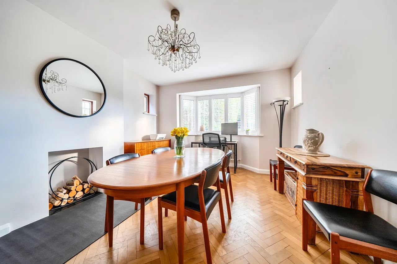 Court Road, SE9, photo 9