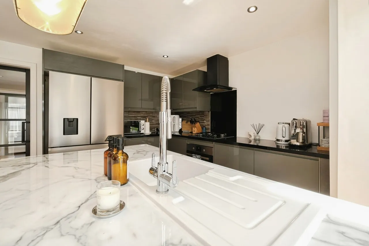 Wroxham Road, Great Sankey, Warrington, Cheshire, WA5, photo 5