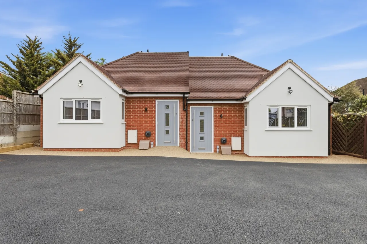 Peachtree Close, Hainault, IG7 5QS, photo 2