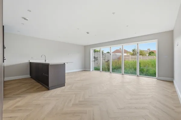 Peachtree Close, Hainault, IG7 5QS, photo 5