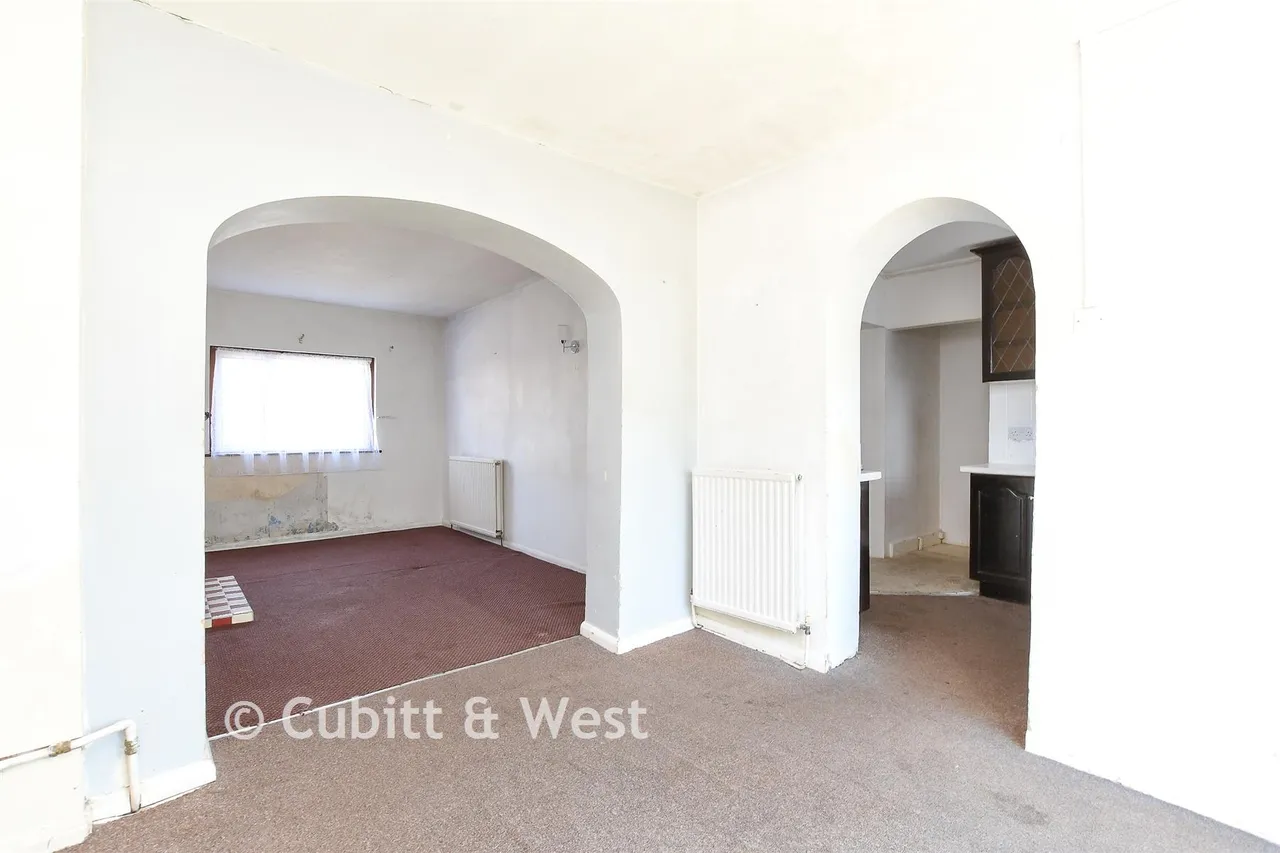 Francis Road, Caterham, CR3, photo 6