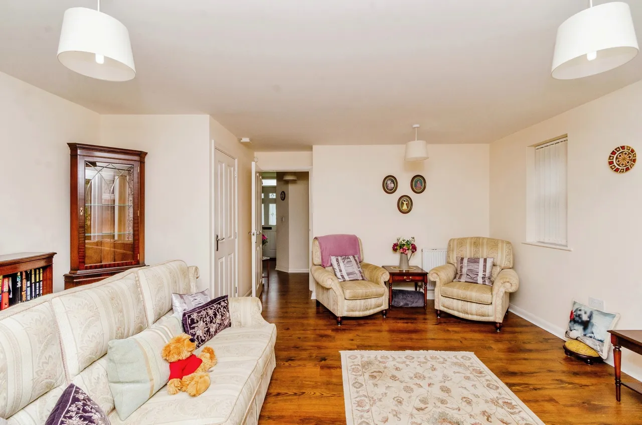 Kyngston Road, West Bromwich, West Midlands, B71, photo 3