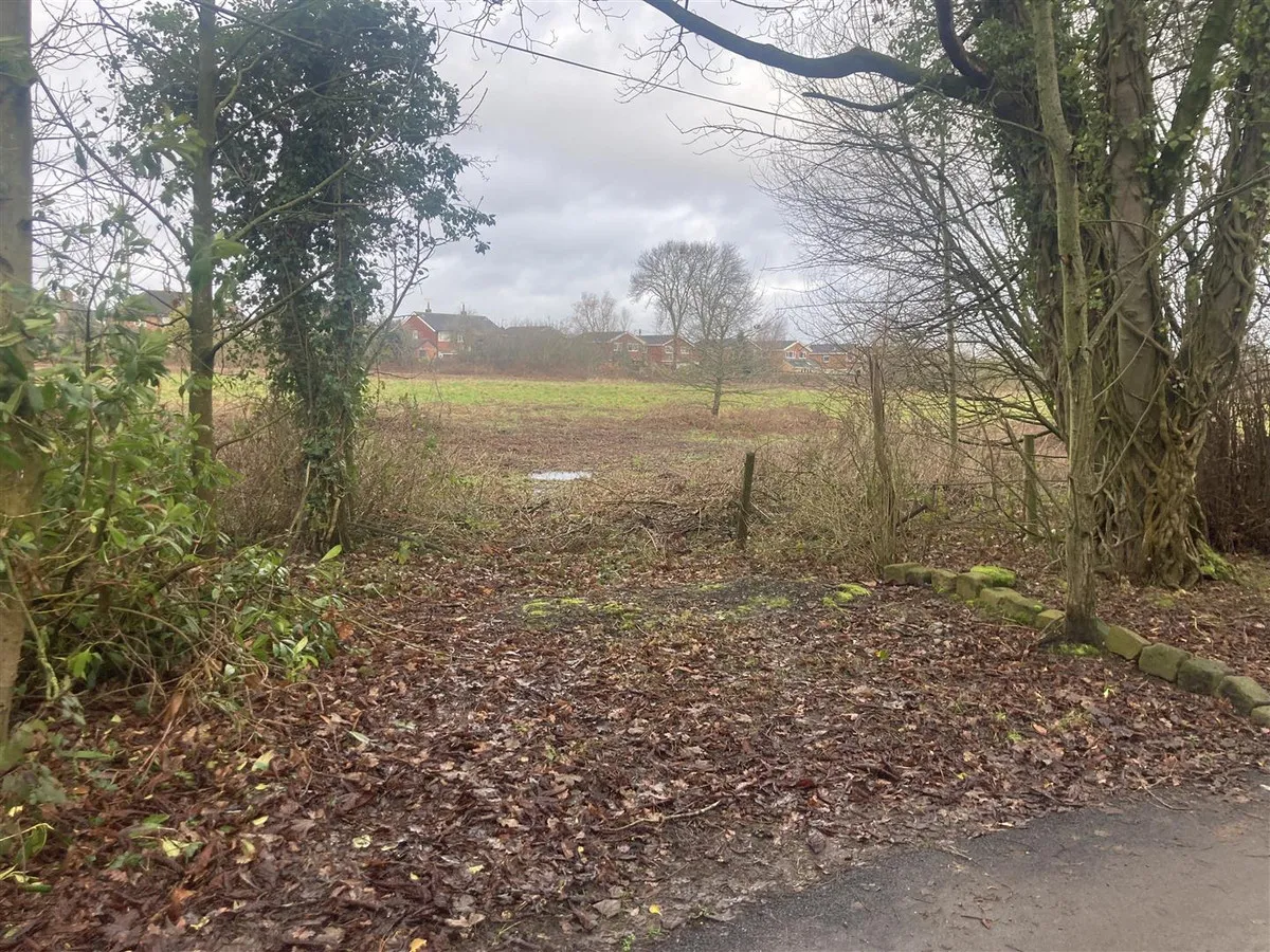 Weston Lane, Shavington, CW2, photo 9