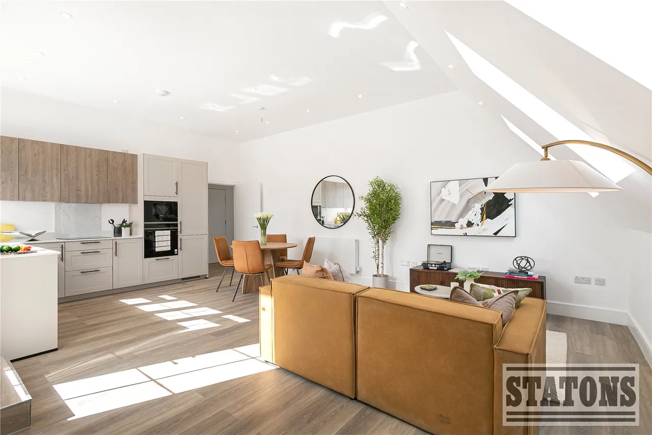 Chase Side, Southgate, London, N14 4PR, photo 6
