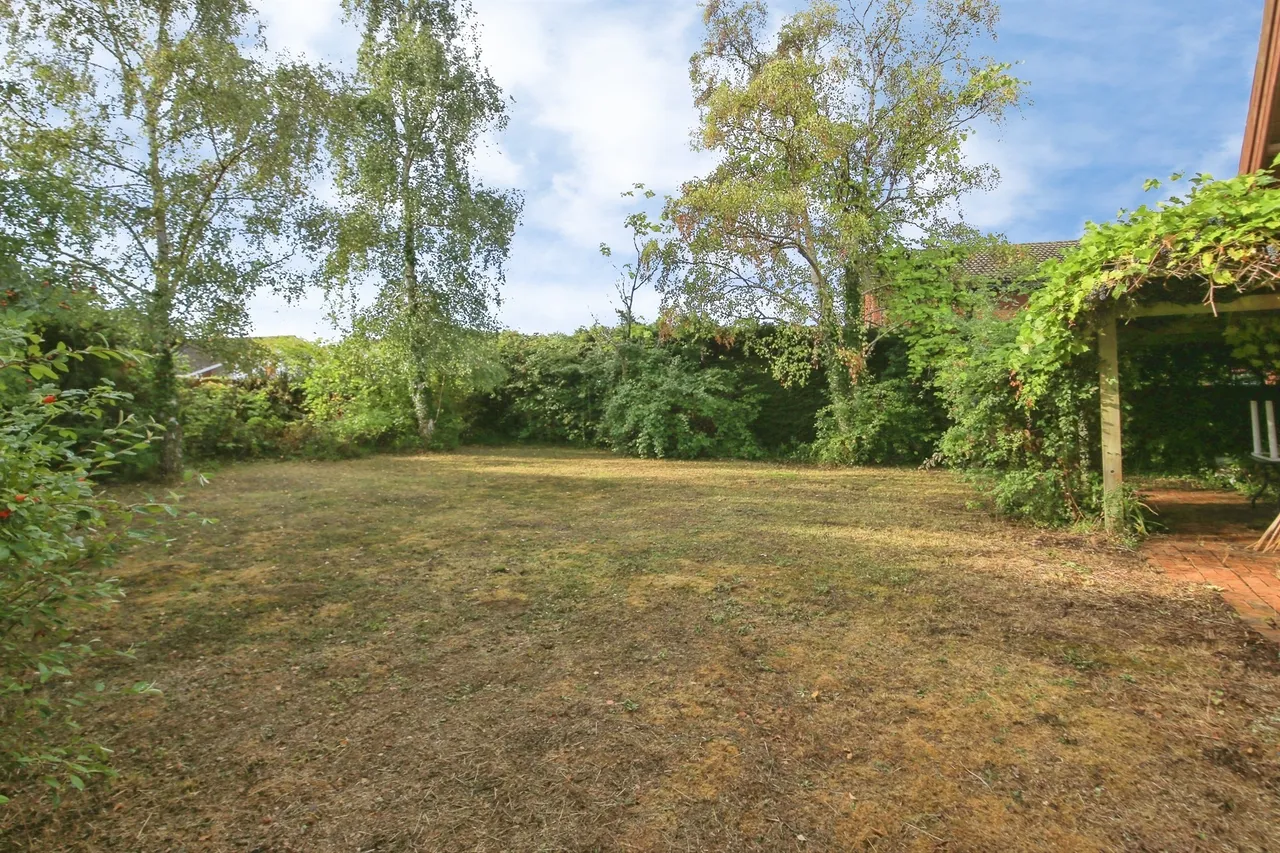 Pelham Close, Bretton, PE3, photo 20