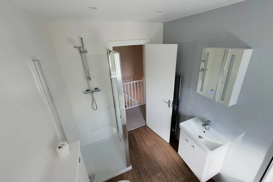 Devoil Close, Guildford, GU4, photo 9