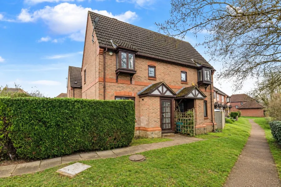 1 bed house to rent, Devoil Close, Guildford, GU4