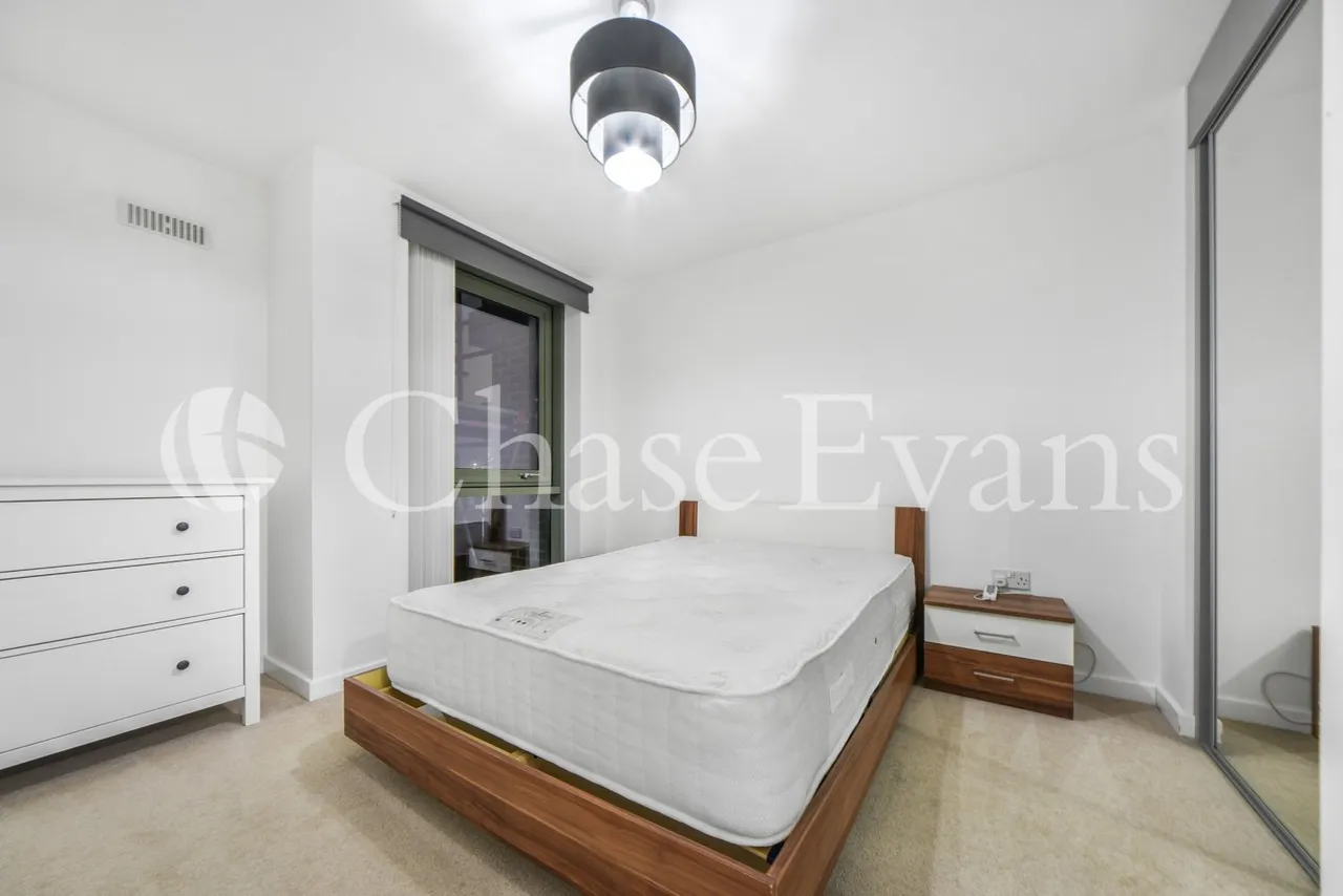 Ben Jonson Road, Stepney Green, E1, photo 8