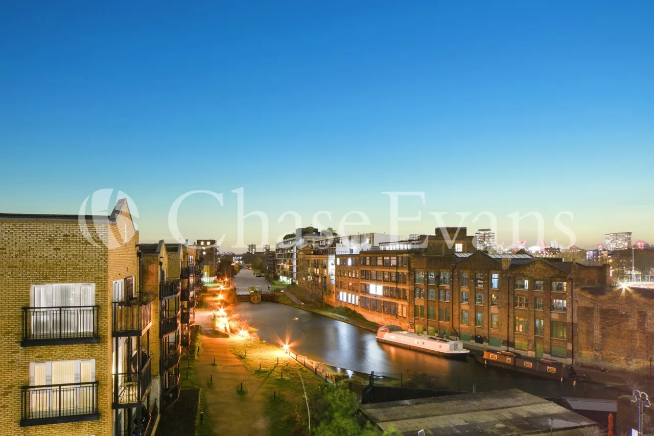 Ben Jonson Road, Stepney Green, E1, photo 2