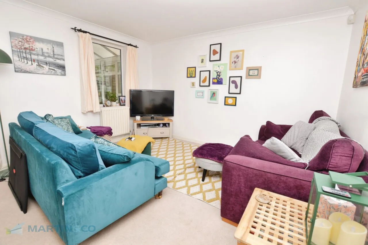 Candlerush Close, Woking, GU22, photo 5