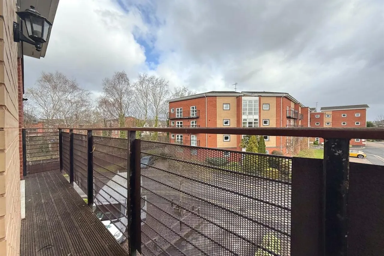 Wharf Road, Sale, photo 7