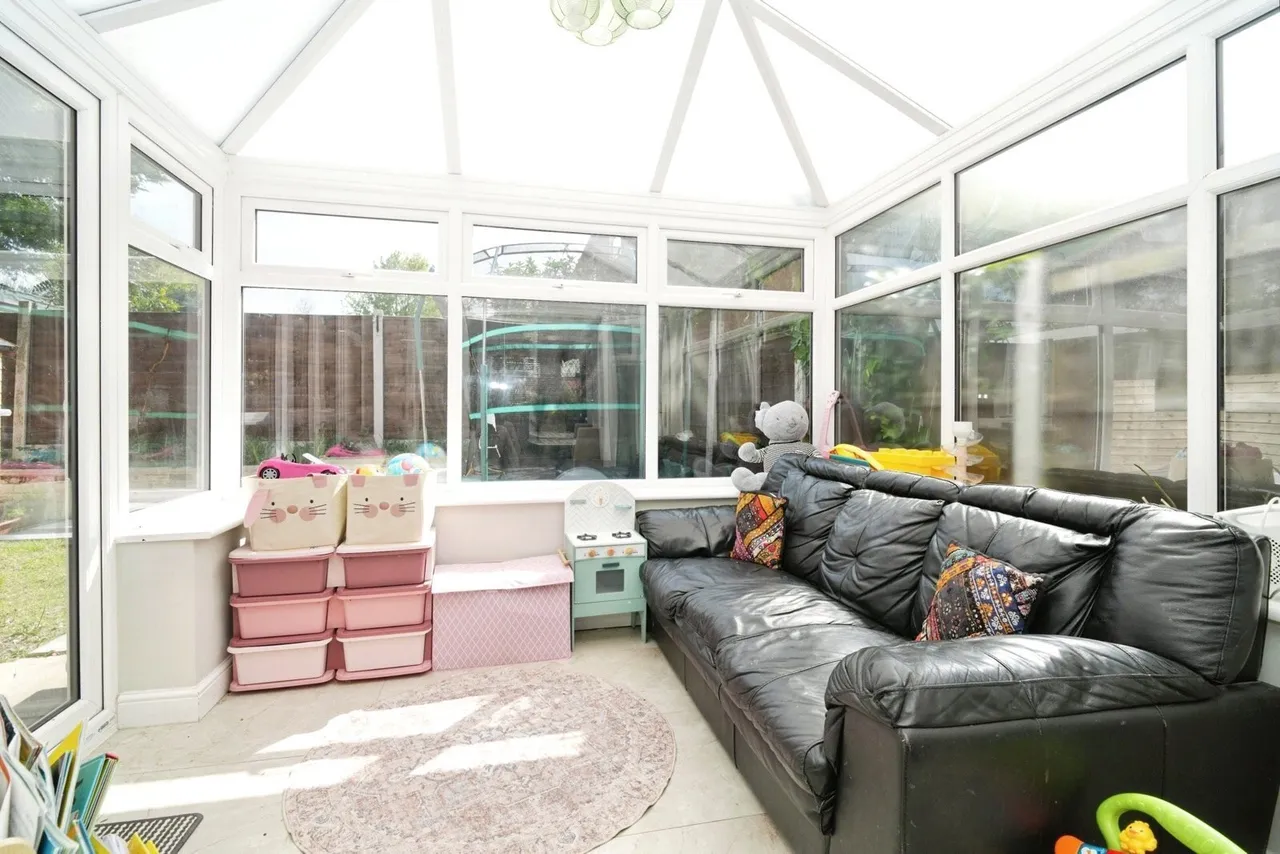 Parkgate Drive, Swinton, Manchester, Greater Manchester, M27, photo 9