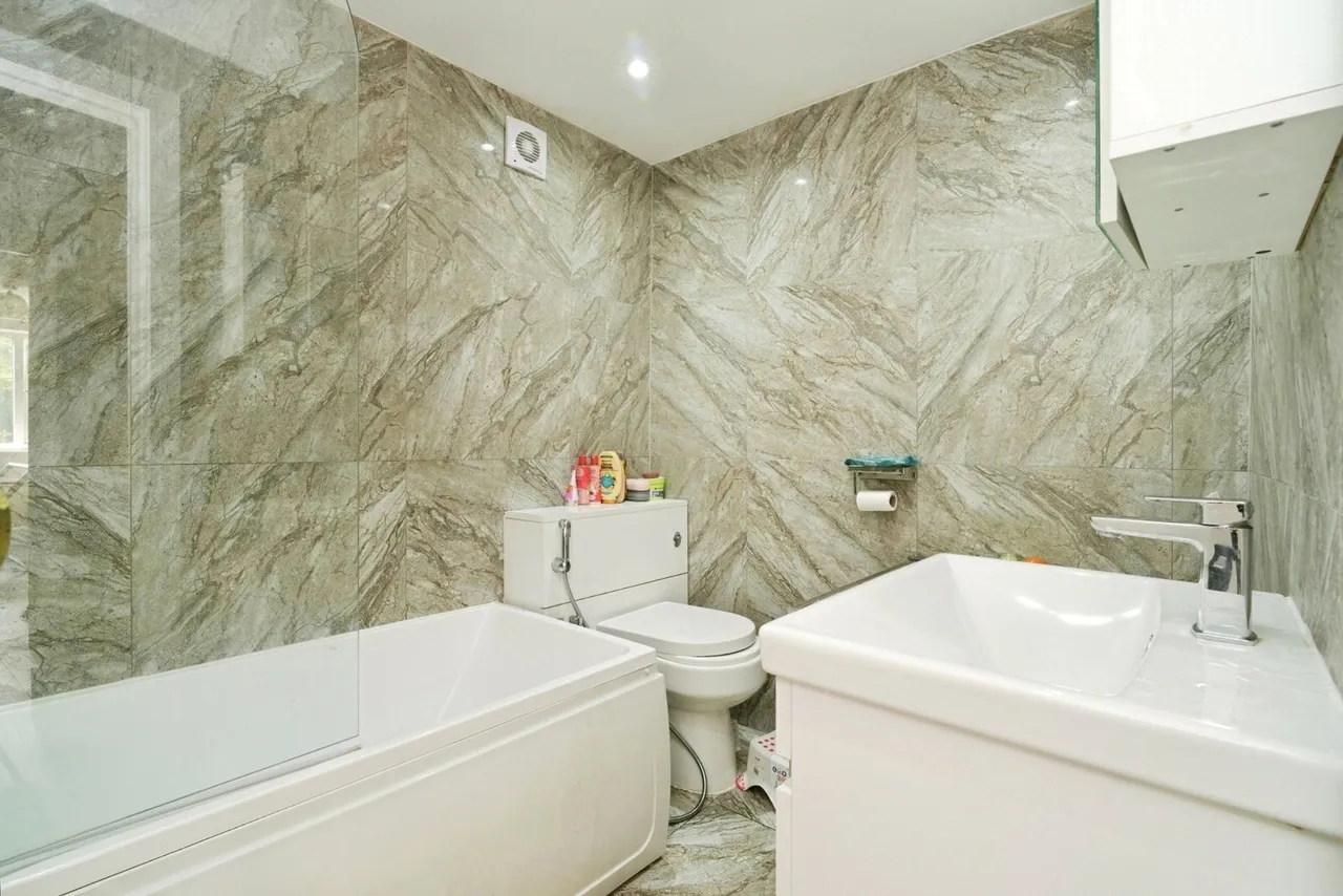Parkgate Drive, Swinton, Manchester, Greater Manchester, M27, photo 16