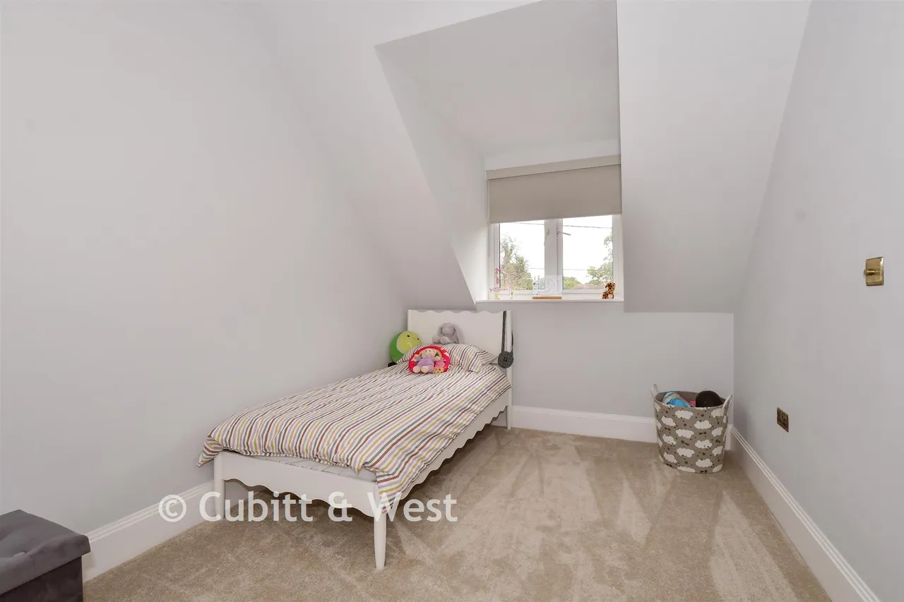 Broadford Bridge Road, West Chiltington, RH20, photo 19