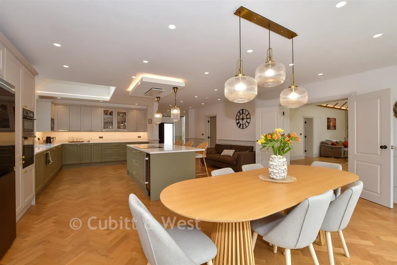 Broadford Bridge Road, West Chiltington, RH20, photo 5