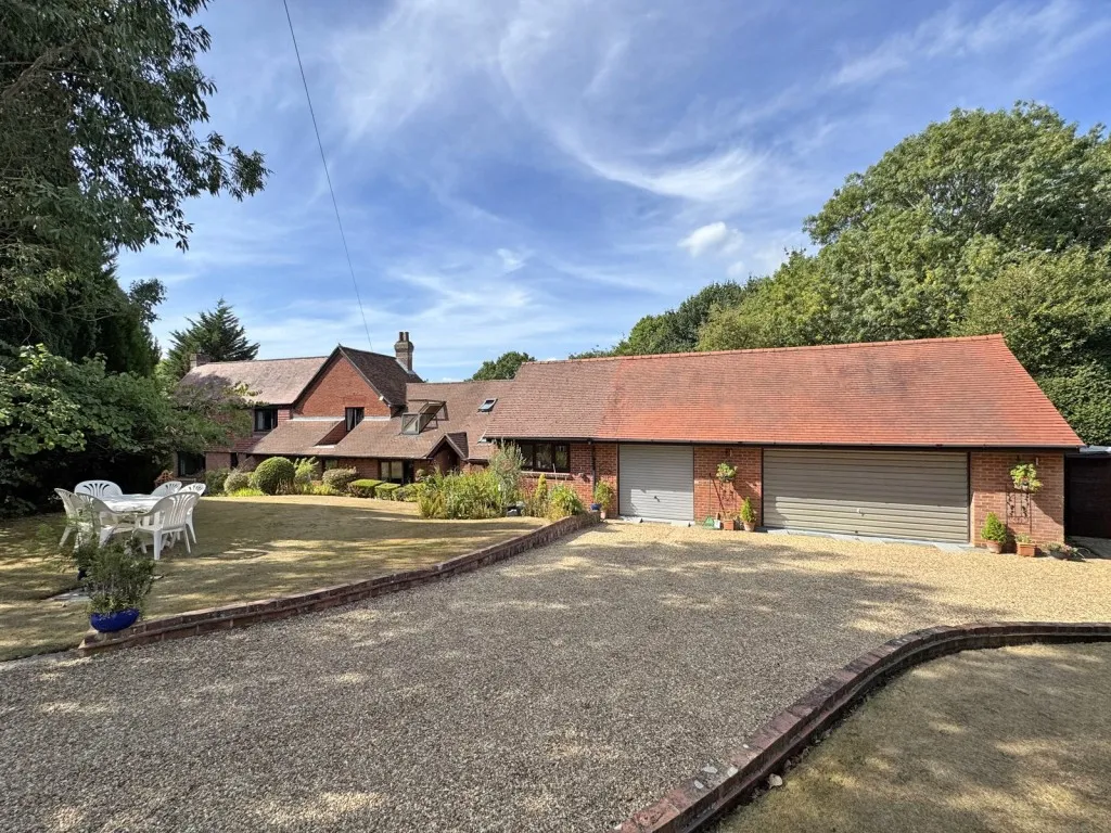 Sarisbury Green, Southampton, photo 5