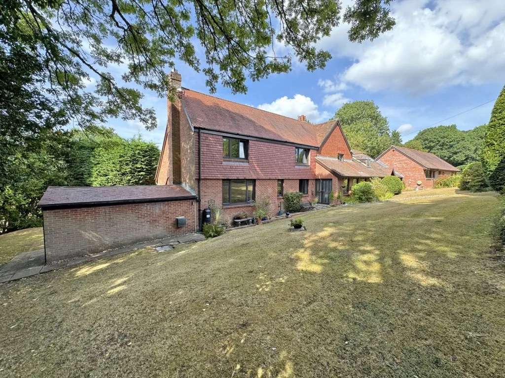 Sarisbury Green, Southampton, photo 6
