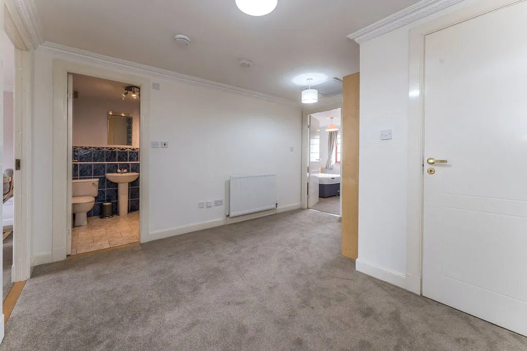 Orchard Brae Avenue, Edinburgh, EH4, photo 6