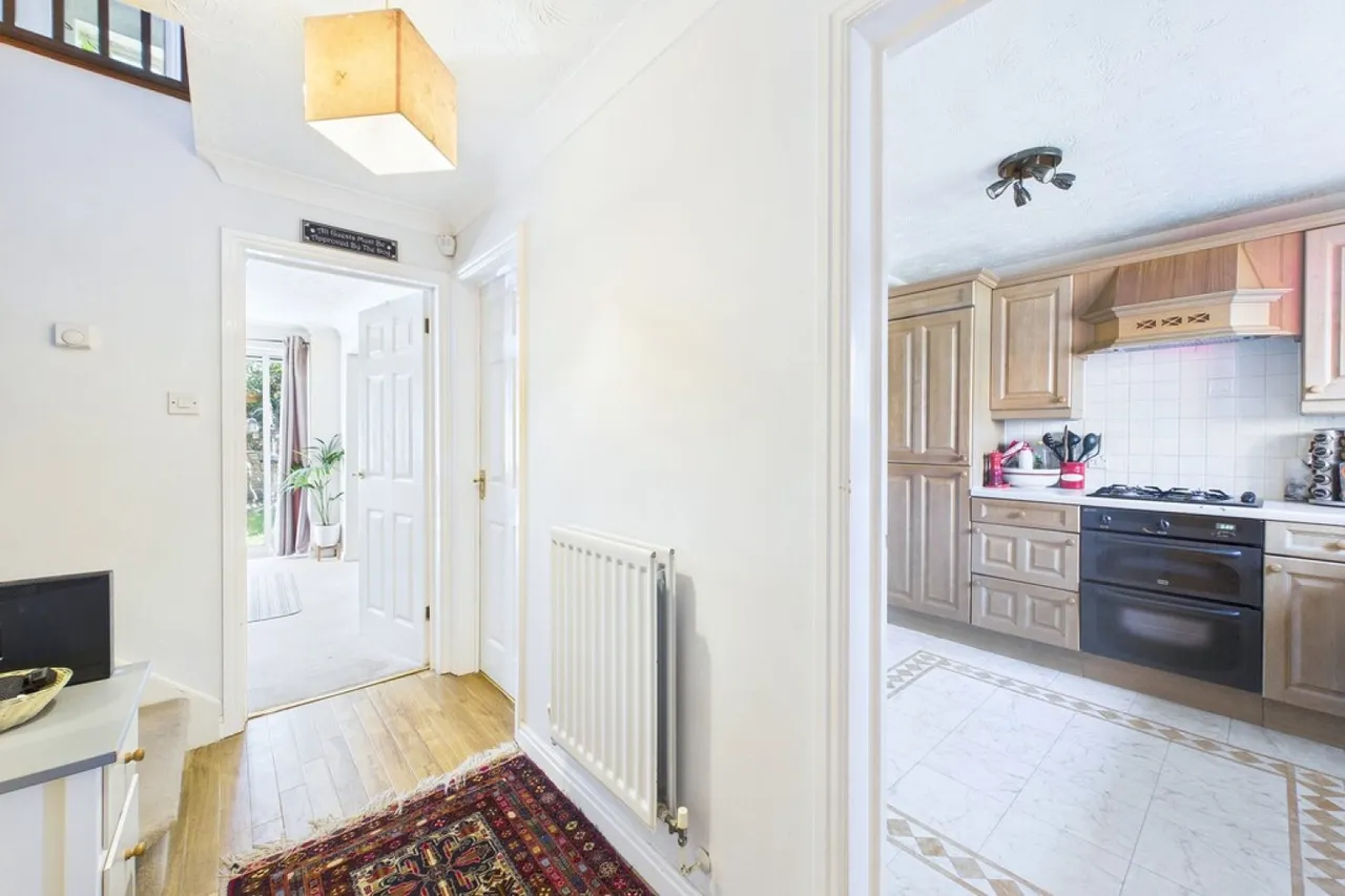 Admington Drive, Hatton Park, Warwick, photo 4