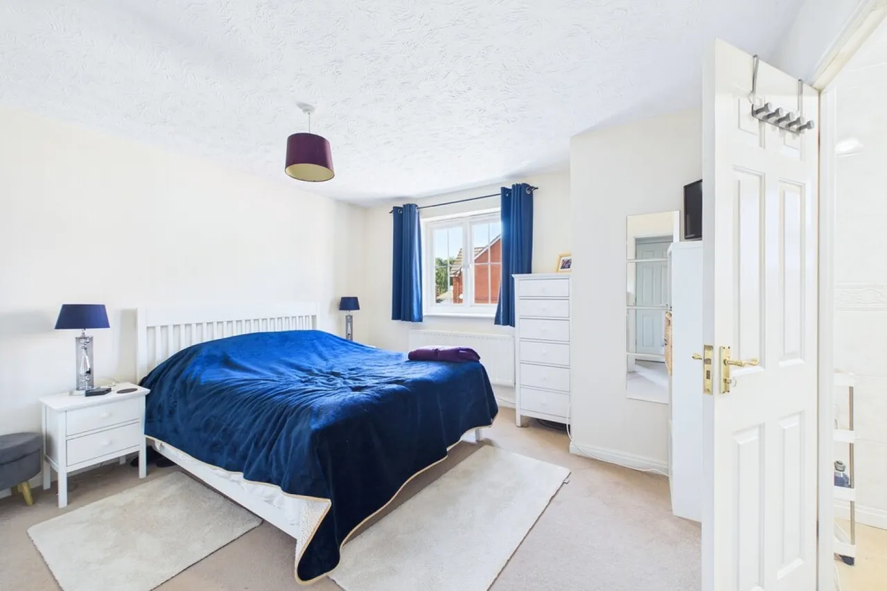 Admington Drive, Hatton Park, Warwick, photo 10